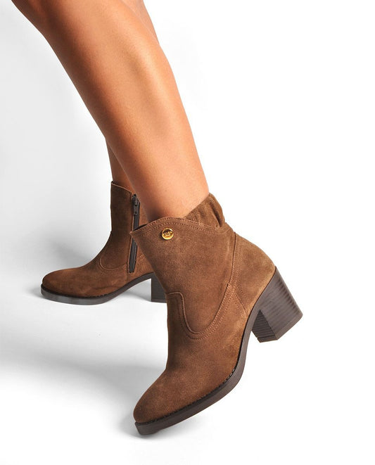 Botim Camurça Castanha