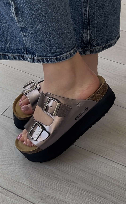 Sandália Plataforma Cubanas Silver - Sapatices