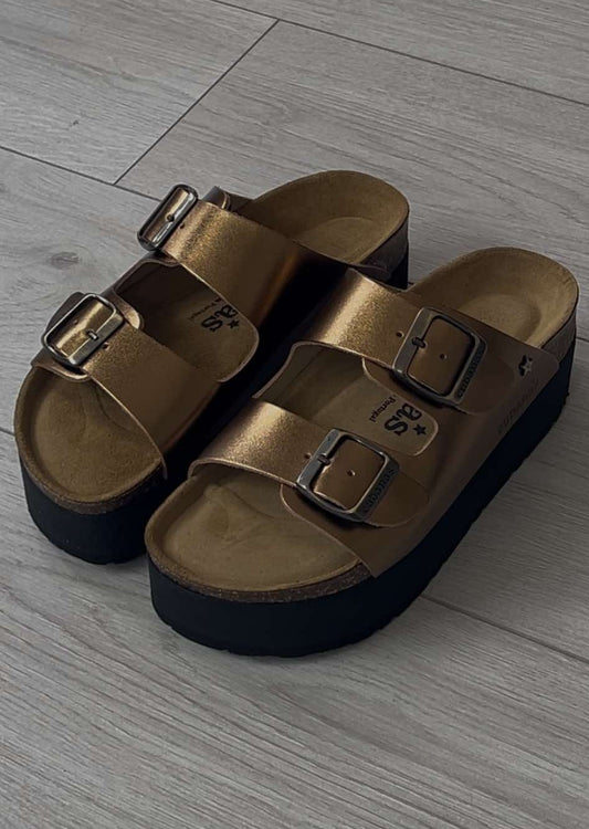 Sandálias Plataforma Dourada Cubanas - Sapatices