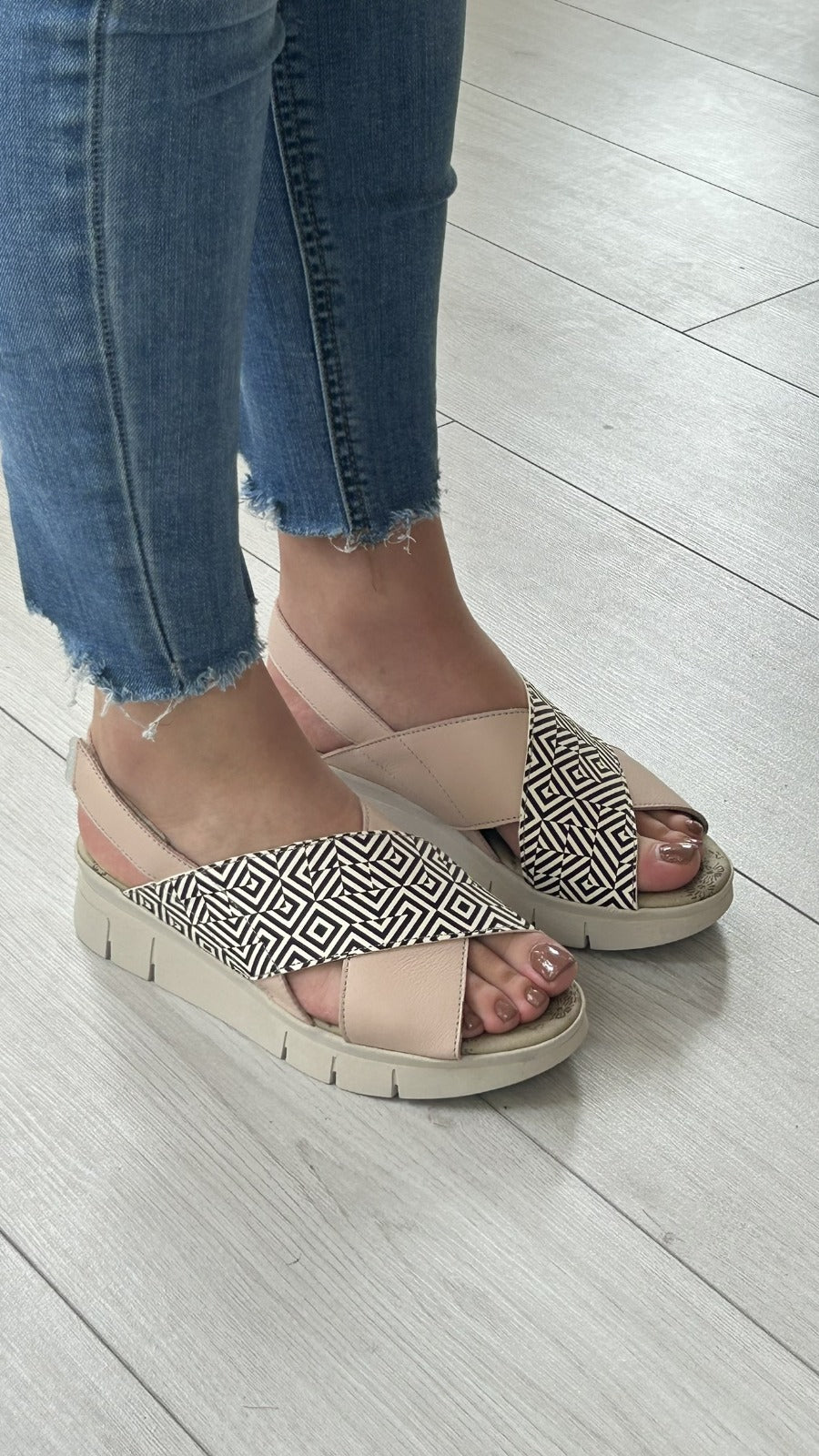 Sandália Cloud Footwear