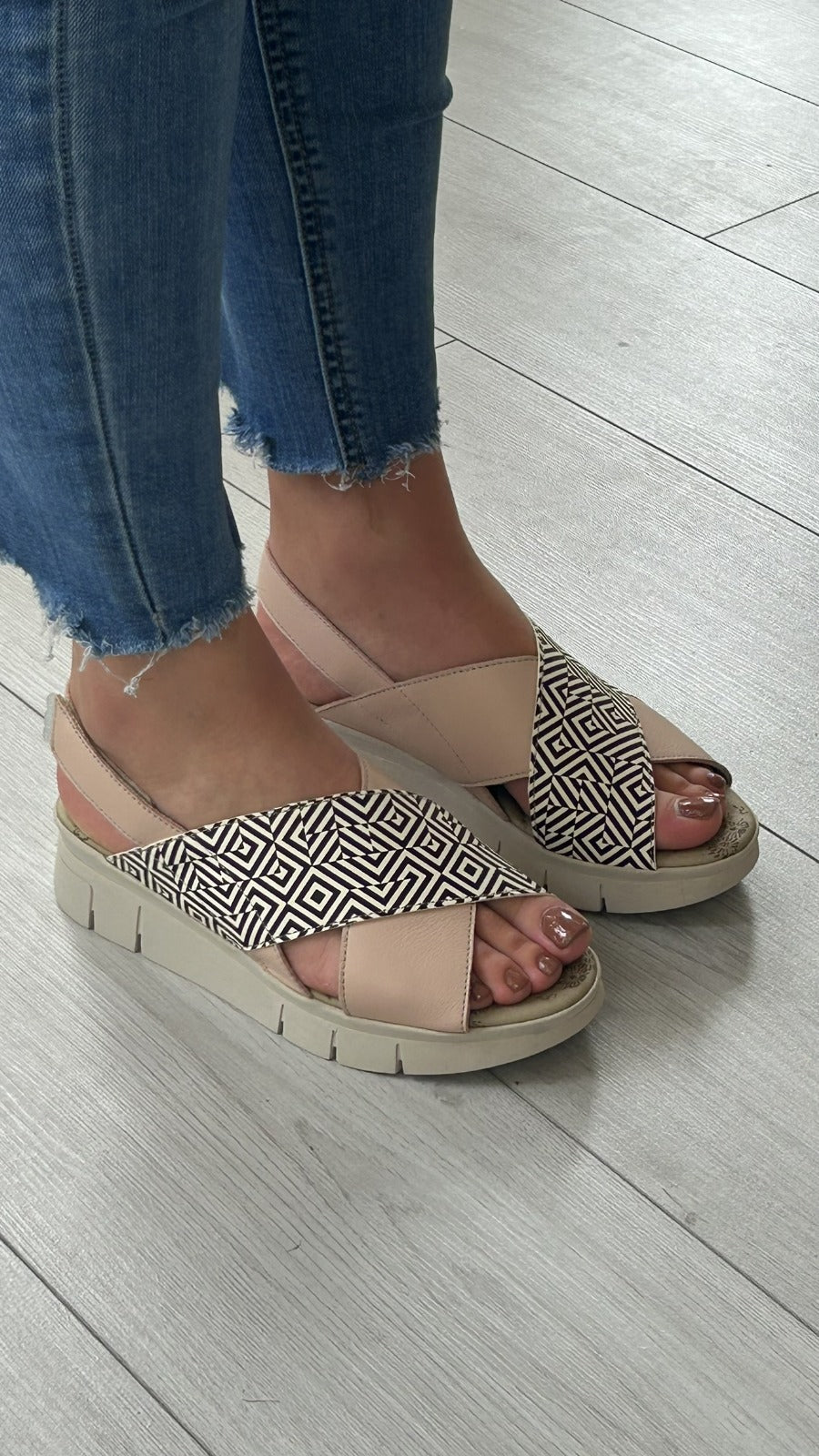 Sandália Cloud Footwear