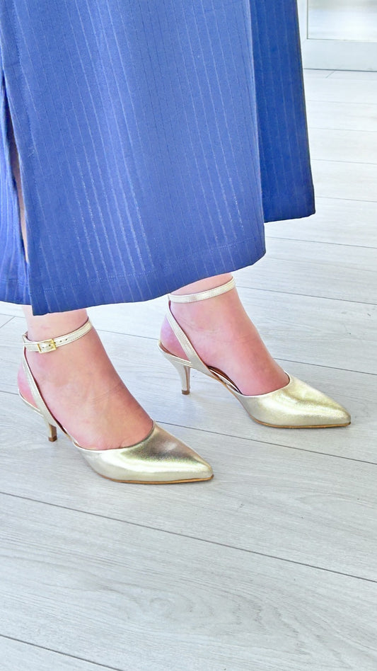 Sandálias Dona V – Elegância Dourada - Sapatices