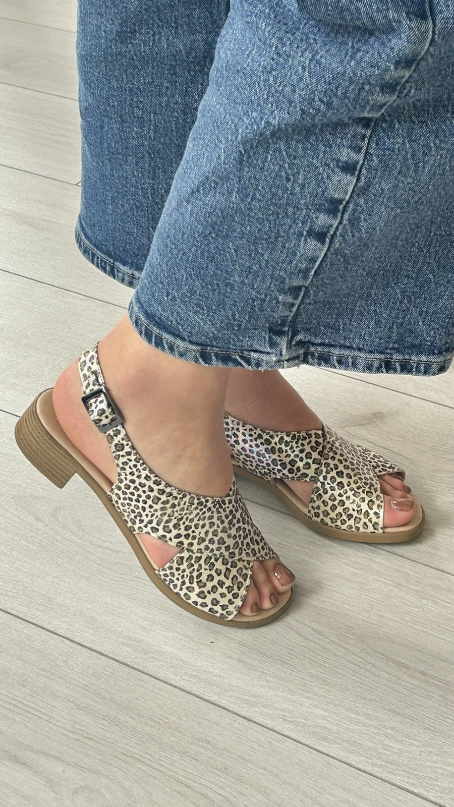 Sandália conforto Walk&GO