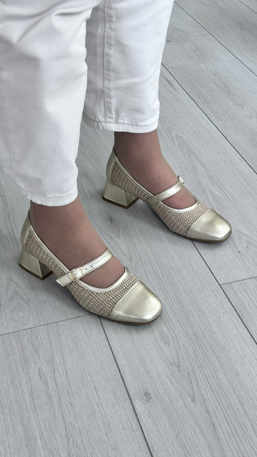 Sapato Walk&Go – Sapato Dourado - Sapatices