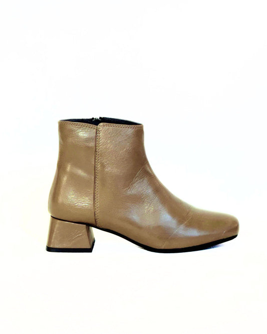 Botim Castanho - Walk&Go