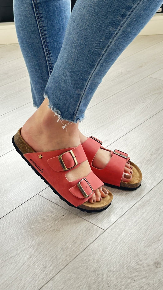 Chinelo linha comporta Cubanas 