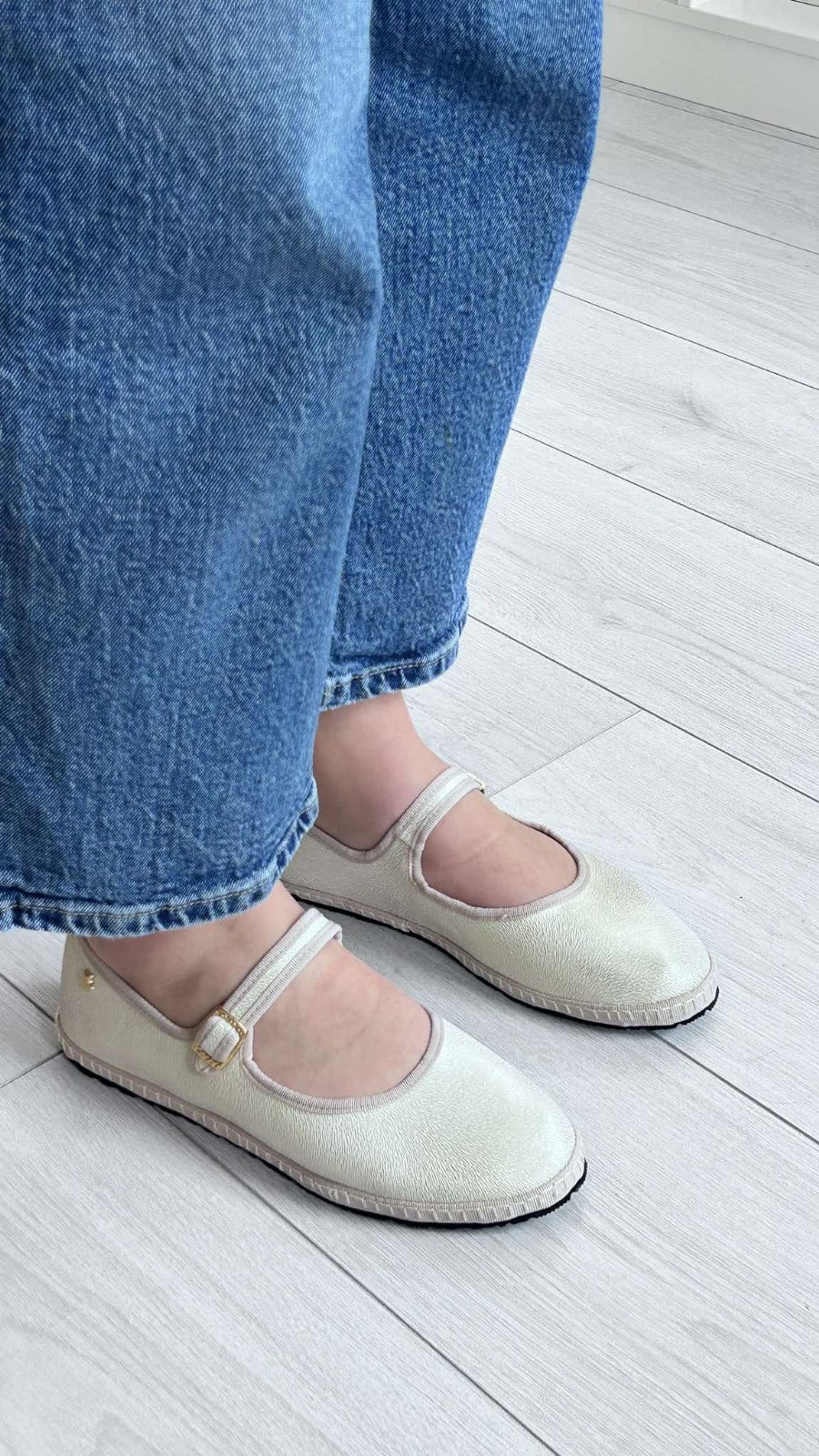 Sabrina - DOOL120WHITE - Sapatices