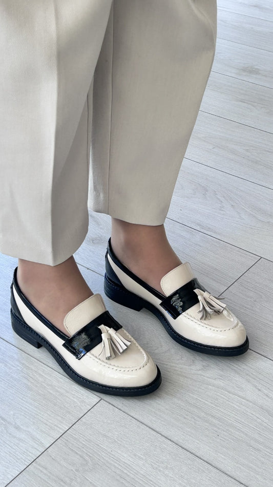 Mocassim Bicolor com Franjas Walk&Go - Sapatices