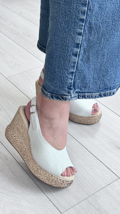 Sandália Cunha Alta Clip Shoes –  Branca - Sapatices