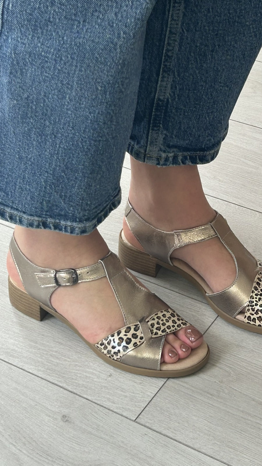 Sandália conforto Walk&GO