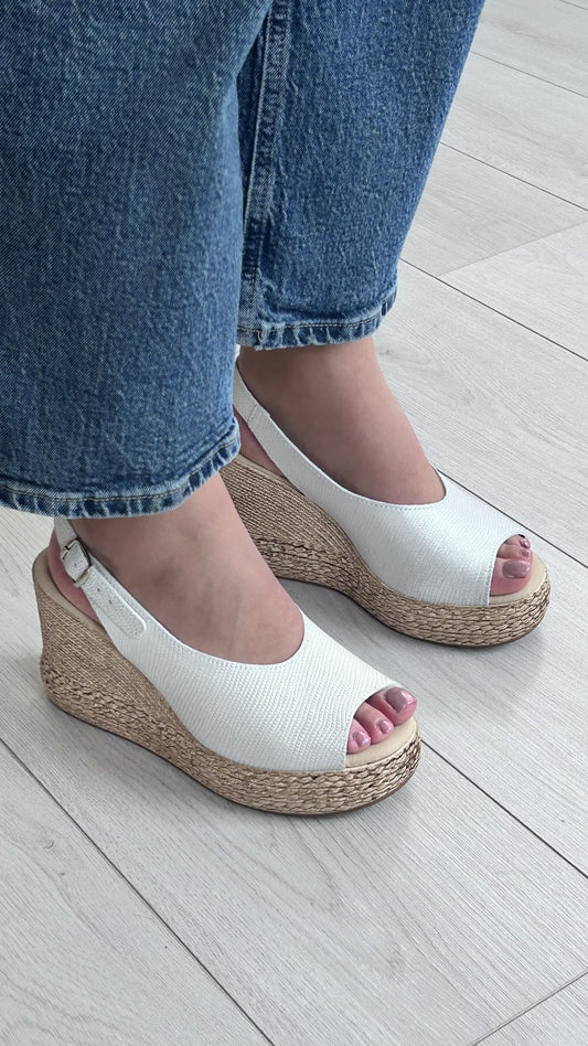 Sandália Cunha Alta Clip Shoes –  Branca - Sapatices