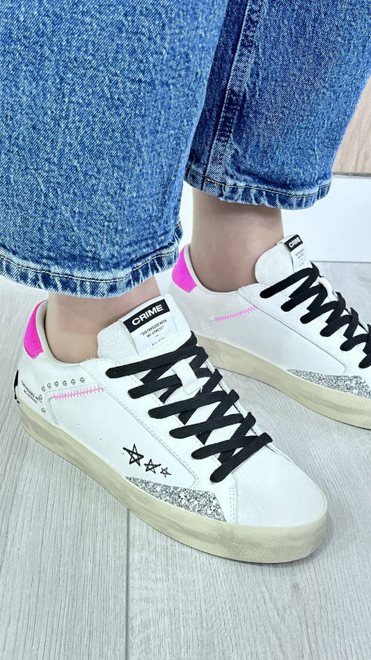 Sapatilhas Distressed em Pele Branca com Glitter Prata - Sapatices