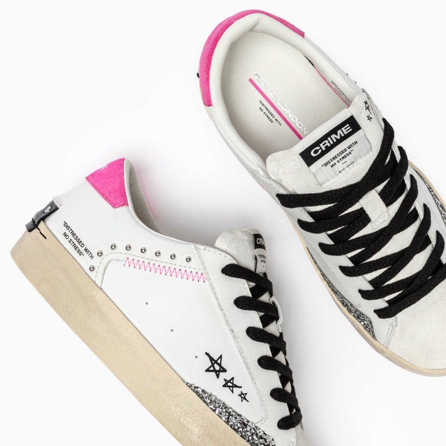 Sapatilhas Distressed em Pele Branca com Glitter Prata - Sapatices