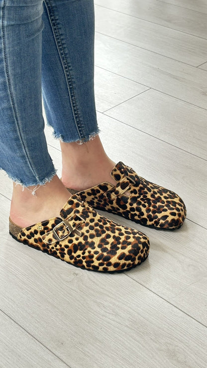 Chinelo linha comporta Cubanas 