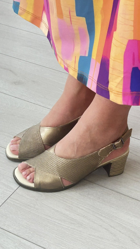 Sandália Conforto Walk&Go Bronze