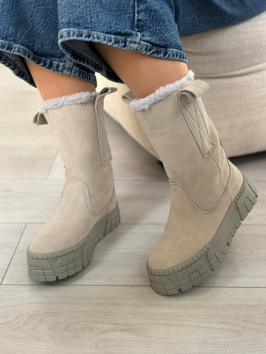 Bota Cinza Clip