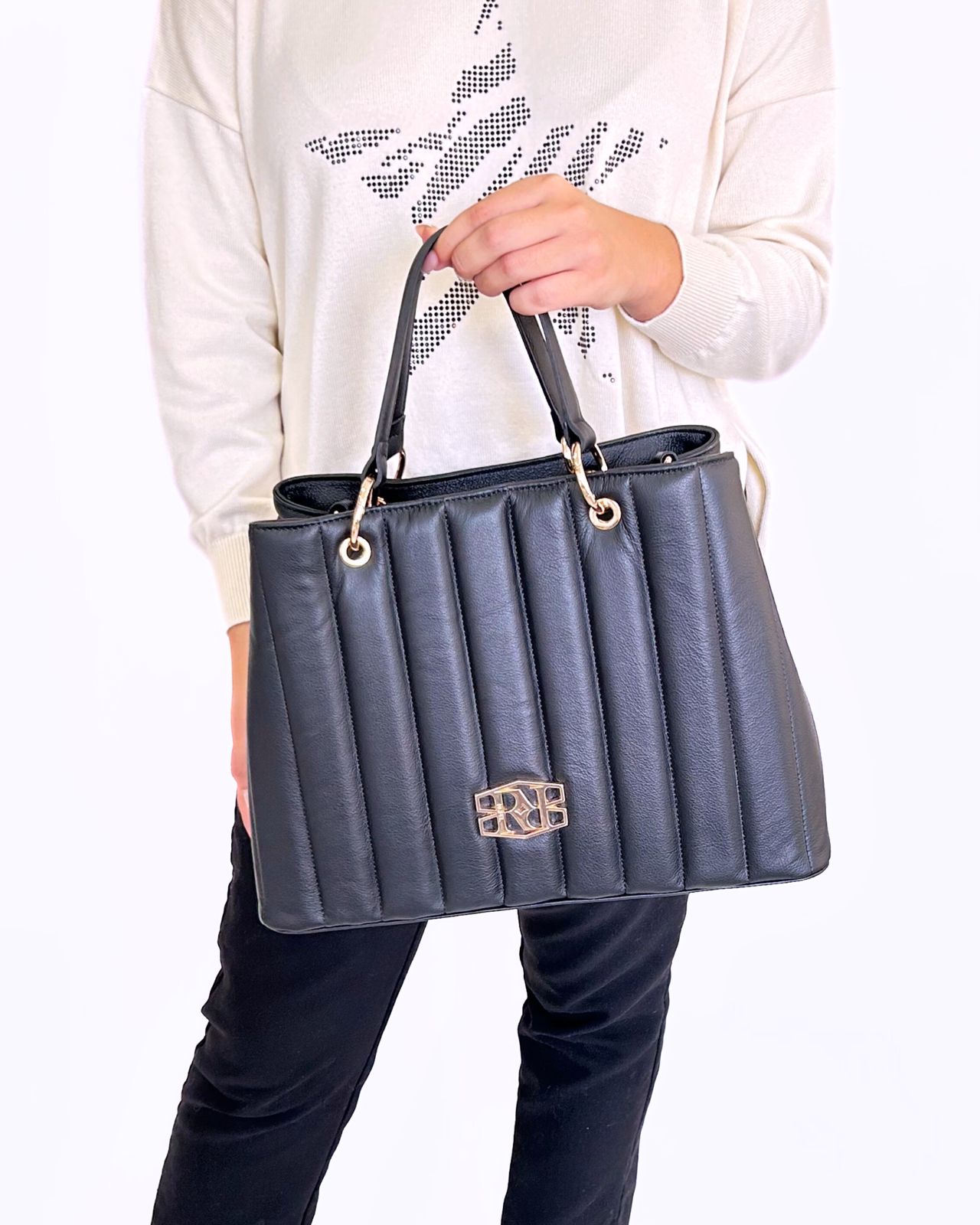 Mala Preta Acolchoada em Pele - Rufel