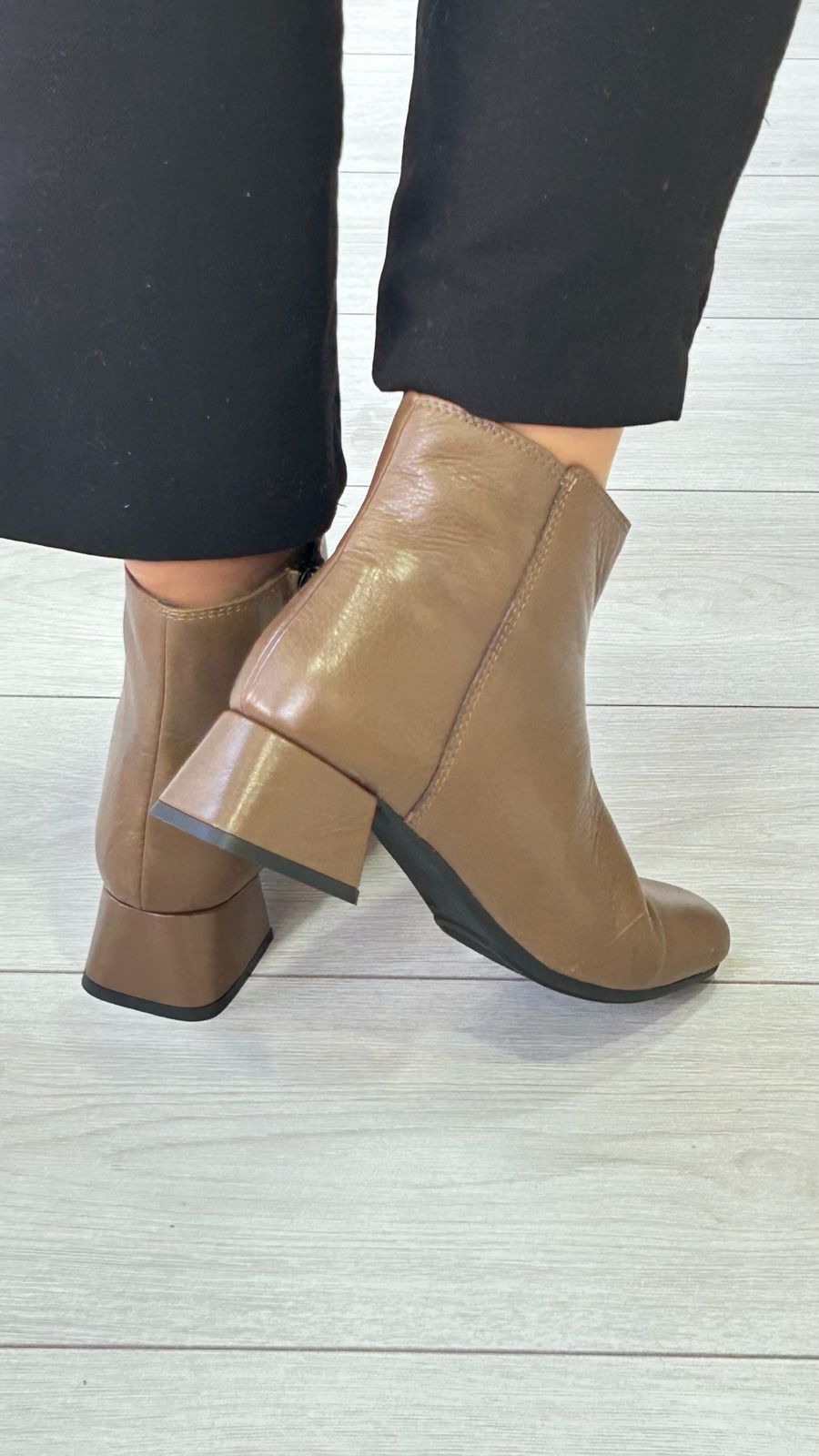 Botim Castanho - Walk&Go