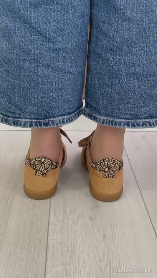 Sapatilha Bamburi - Camel Com Renda
