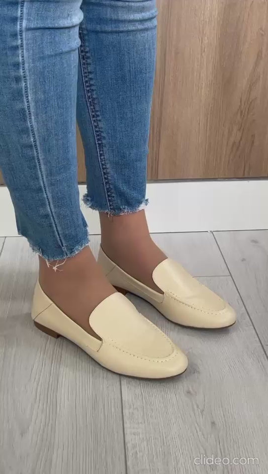 Mocassins Lialine em Pele Bege