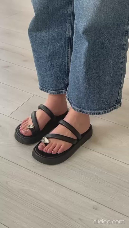 Chinelo Feminino Russel Matos - Ella Black
