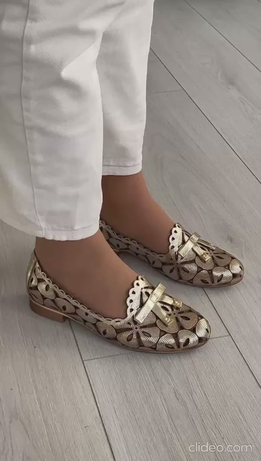 Gold Floral Pattern Moccasin – Charca