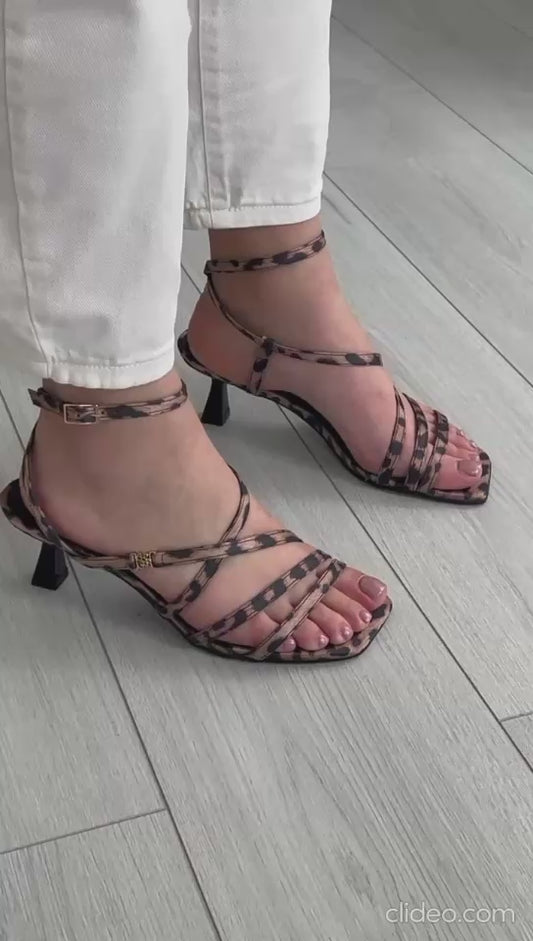 Sandália Lialine Animal Print com Tiras Finas