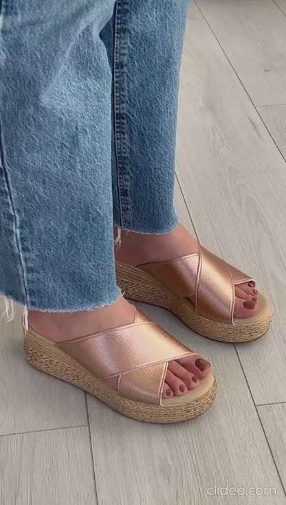 Chinelo Plataforma Clipshoes – Rosa Dourado