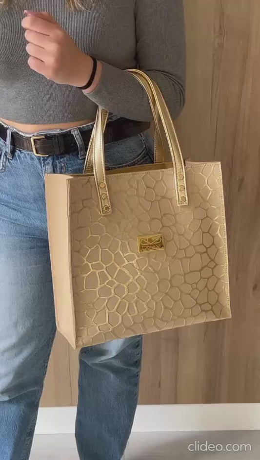 Mala Dona V – Bege com relevo Dourado